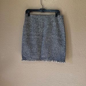First Option Sz 8 Black & White Skirt